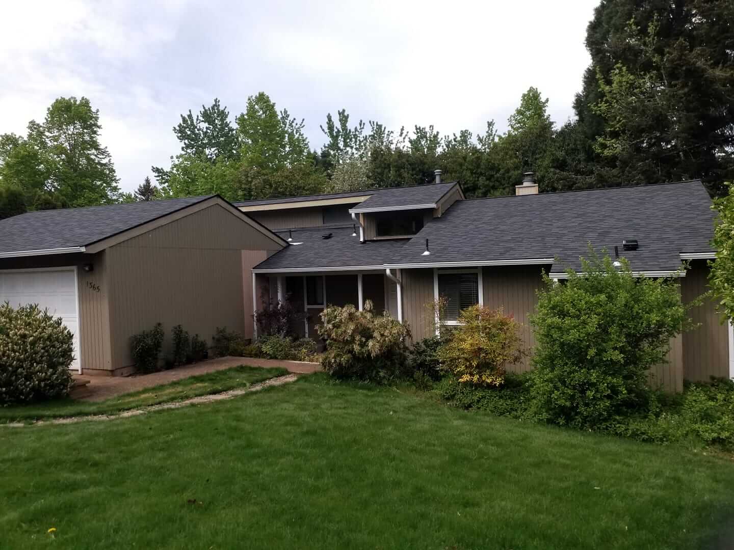 Roof Maintenance Programs Moss Removal Salem Oregon